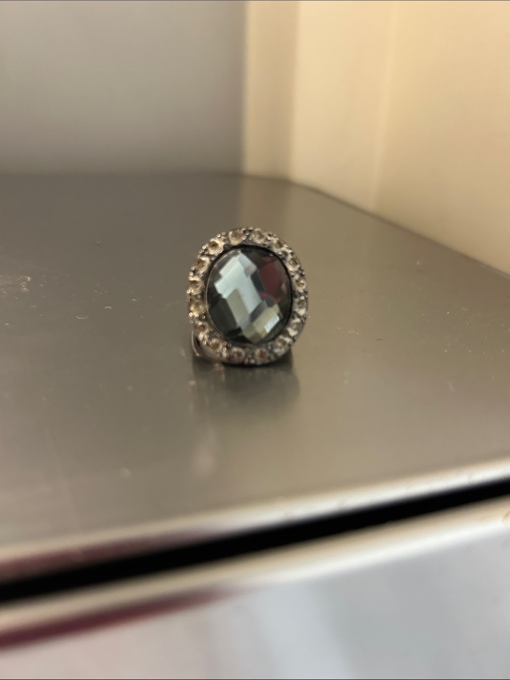 Silver-Tone Oval Hematite Crystal Ring - Women Jewelry